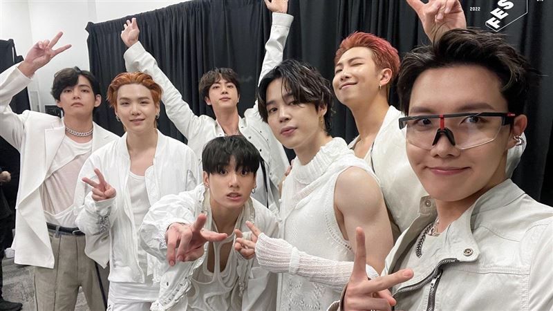 防弹少年团到底要不要当兵？韩国防部最终决定时间曝光