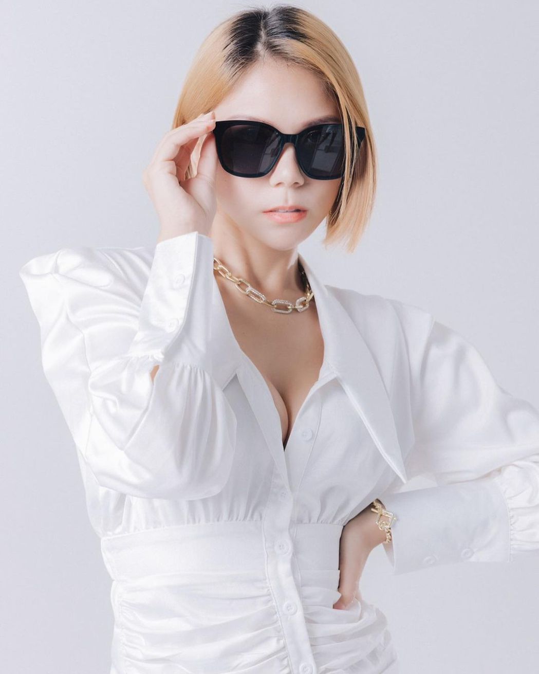 中东混血蕾菈亲曝本名4字原由 直呼「小时候超讨厌写名字」