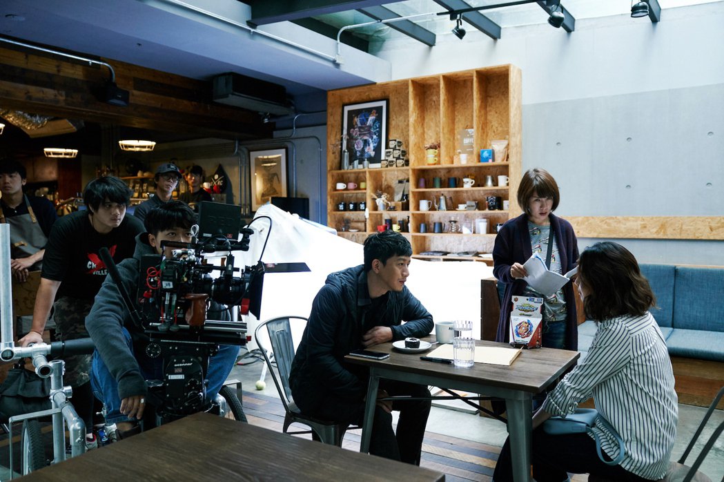 朋友的姐姐小薰超乎水准戏获奖  嗨喊话再战：探监也可以