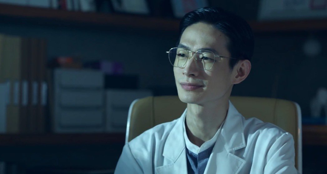 金钟视帝揭内心脆弱面 遭恋童癖「温柔侵犯」不自知