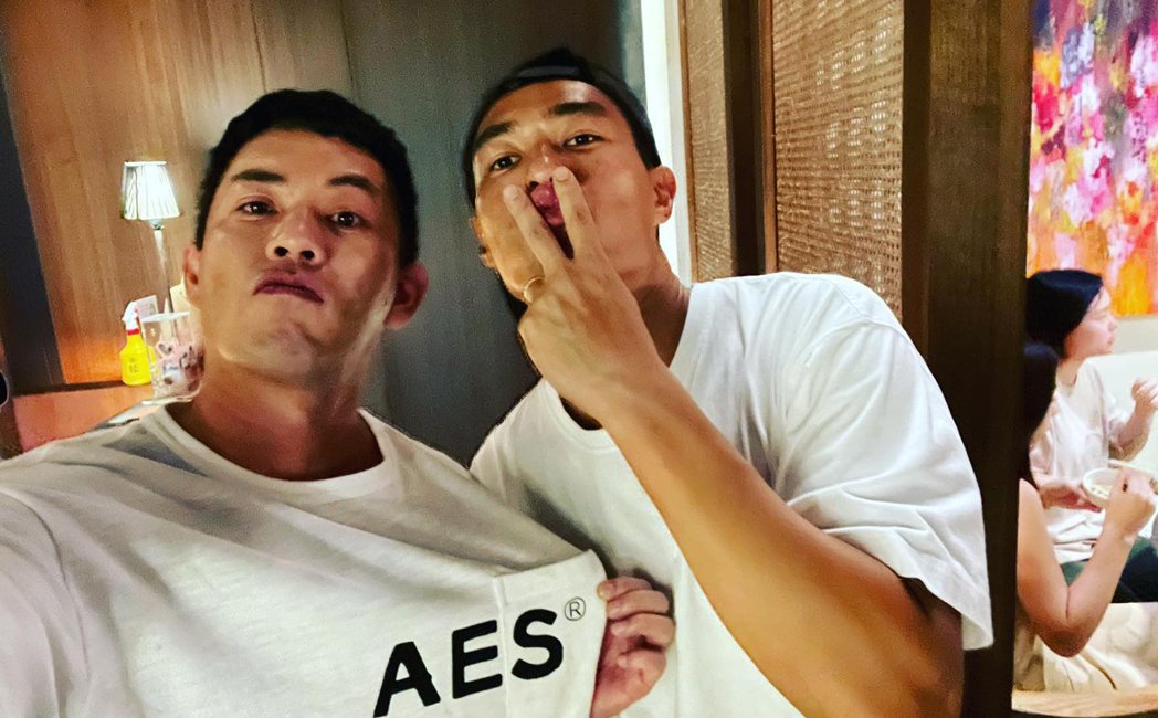 男星穿小鬼潮牌服被酸聊斋艳谭「还在蹭」高EQ回应