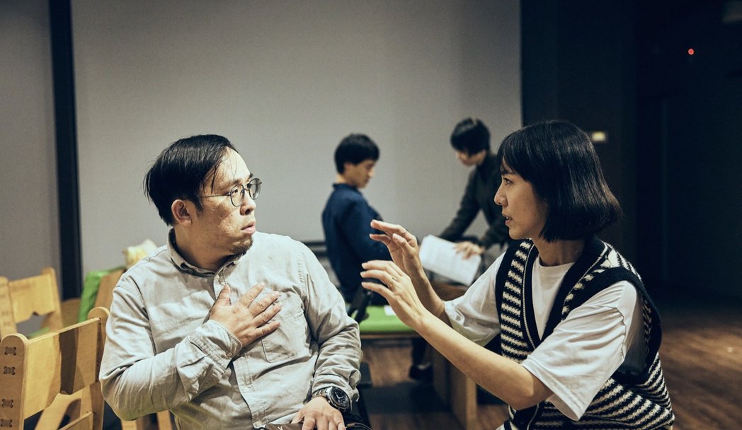 张诗盈大胆和学弟玩角色扮演男方感叹：相见恨晚