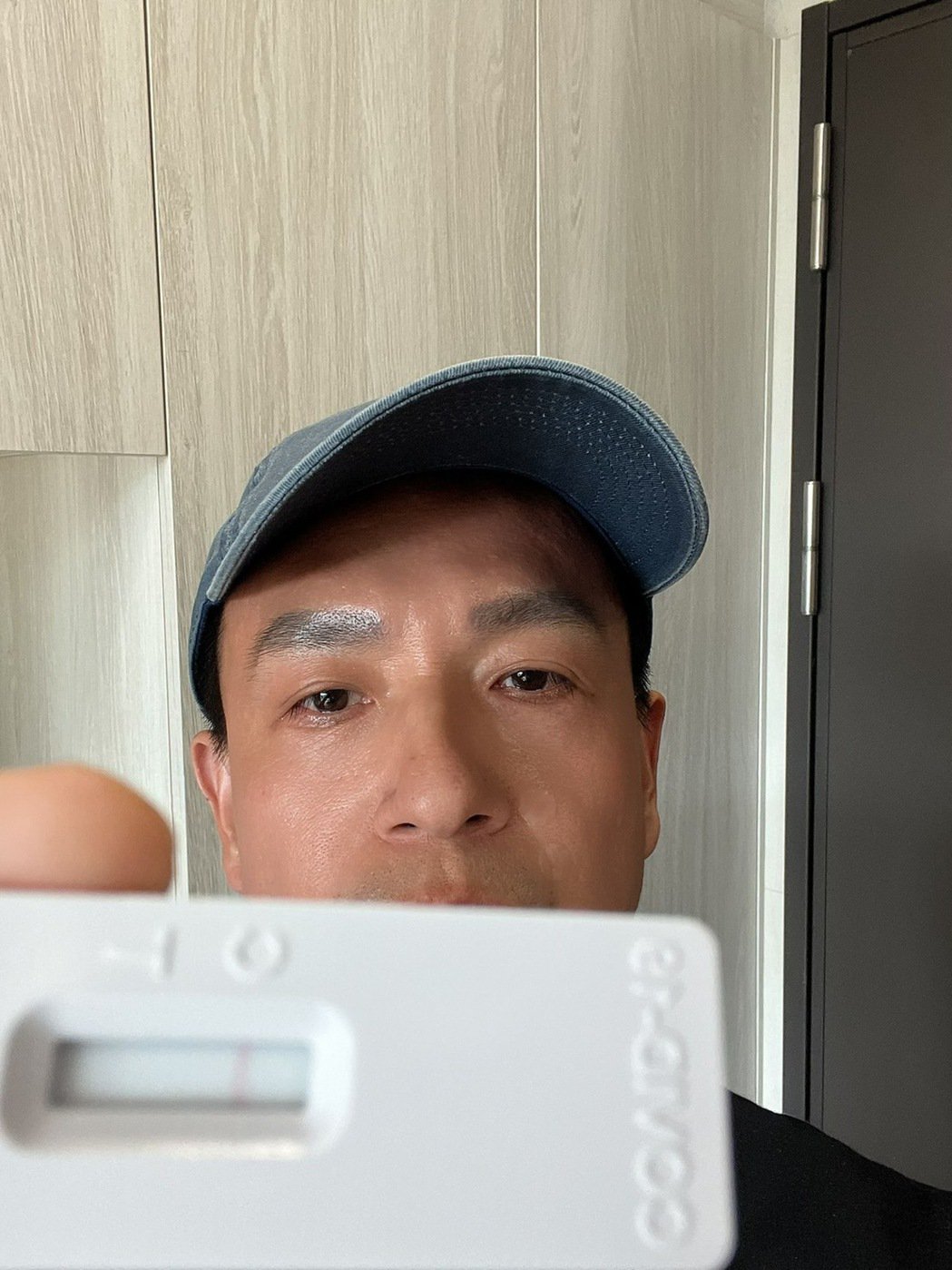 直播现场4主持3人确诊x-atr小钟出外景惊陷染疫危机