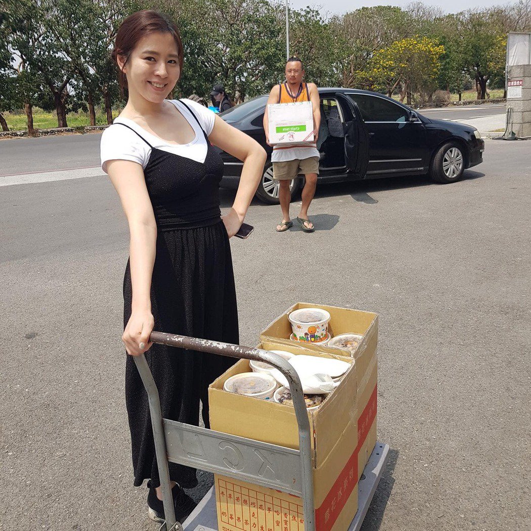 刘品言车牌遭盗违规她收罚单申诉后得到回复让她好无奈