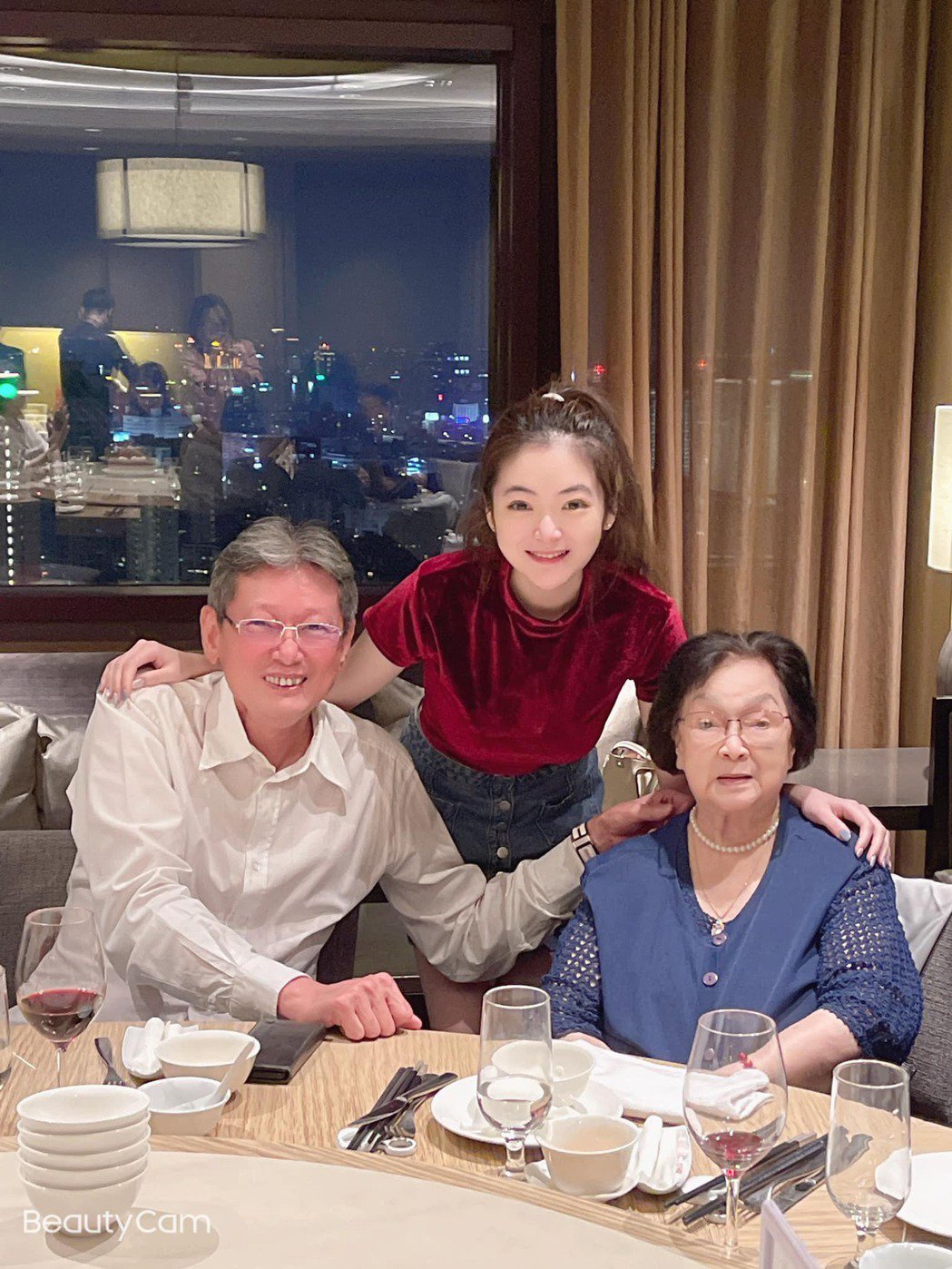 郭泰源抗癌成功欢庆60大寿张琼姿曝他目前身体状况