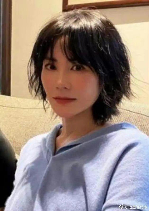 懒理前夫梅开二度52岁王菲超仙冻龄近照曝光！