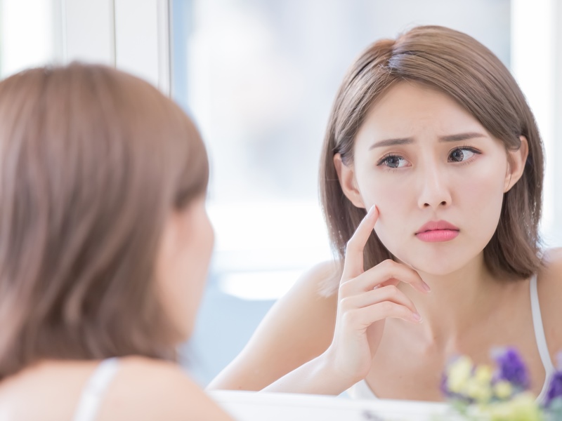 涂抹眼霜防鱼尾纹、眼周因太油腻长出小颗粒都是迷思!