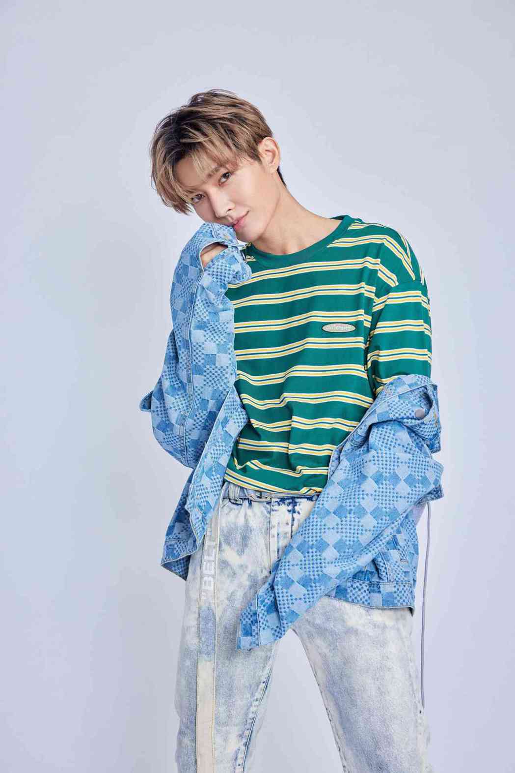 炎亚纶不忍了！首曝小秘密…全都免费