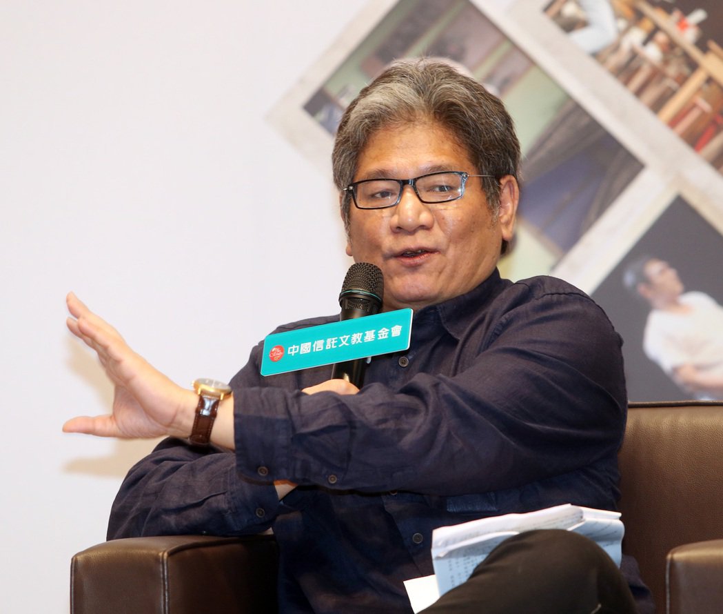 纸风车创办人李永丰出任镜电视董事长