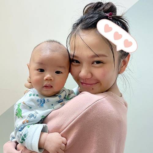 彦婷产后进入哺乳地狱！强逼自己亲喂瓶喂又石头奶，累到产后忧郁！