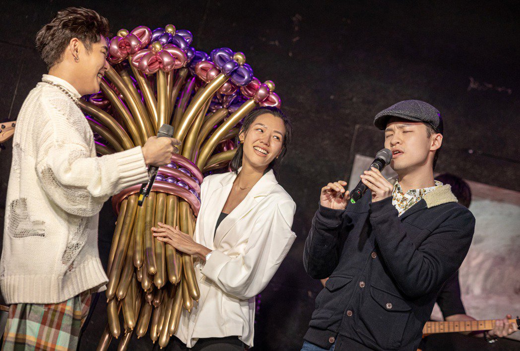 叶秉桓时隔2年返家团圆兼开唱惊喜逼出杨升达男儿泪