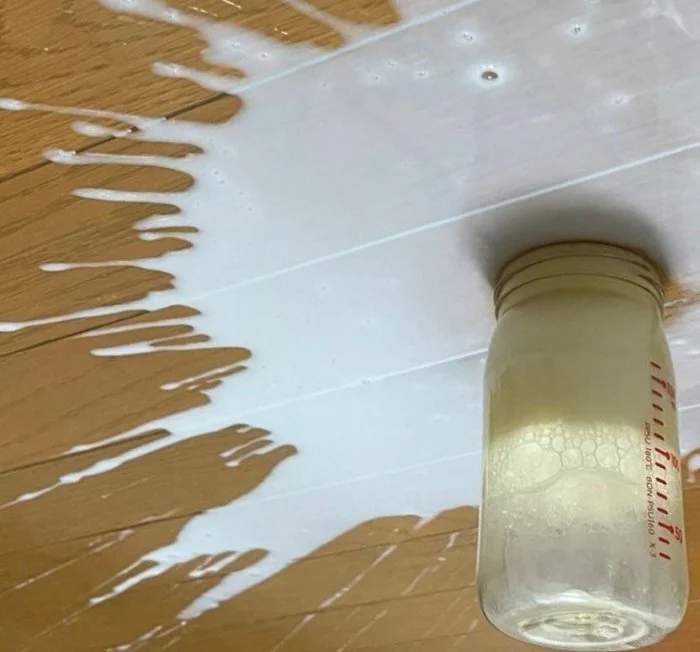 在「地」美食，日本妈妈求助：奶瓶掉了怎么捡起来？网友P图创意无限