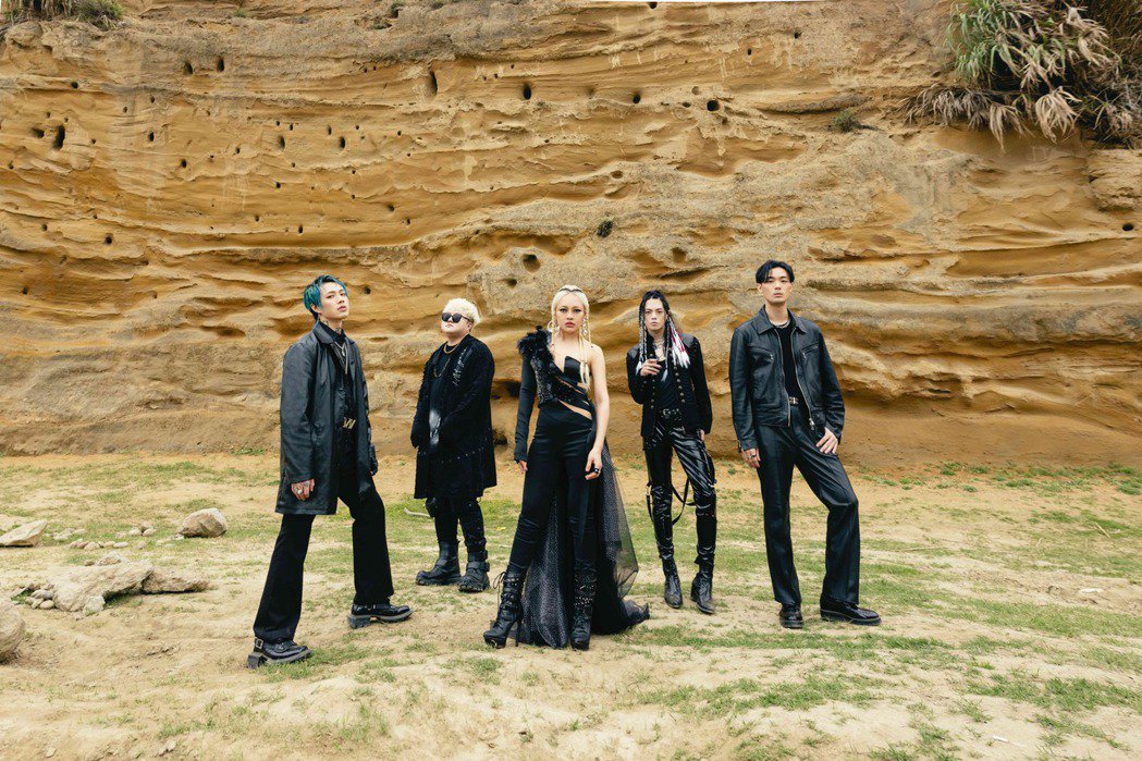 溺水阴影挥不去戴爱玲邀TRASH拍MV30小时未阖眼变这样