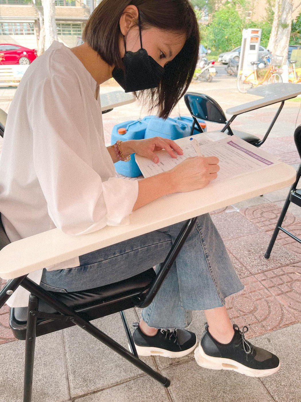 《婆婆》苏晏霈打完AZ「躺到涣散」晒床照曝副作用