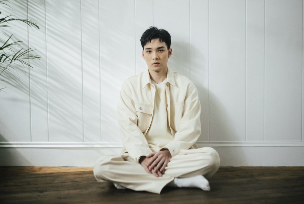 黄伟晋浸水缸遭呛「差点不行了」 一看秒数惊呆了