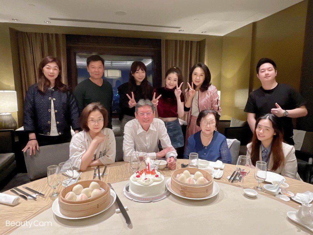 郭泰源抗癌成功欢庆60大寿张琼姿曝他目前身体状况