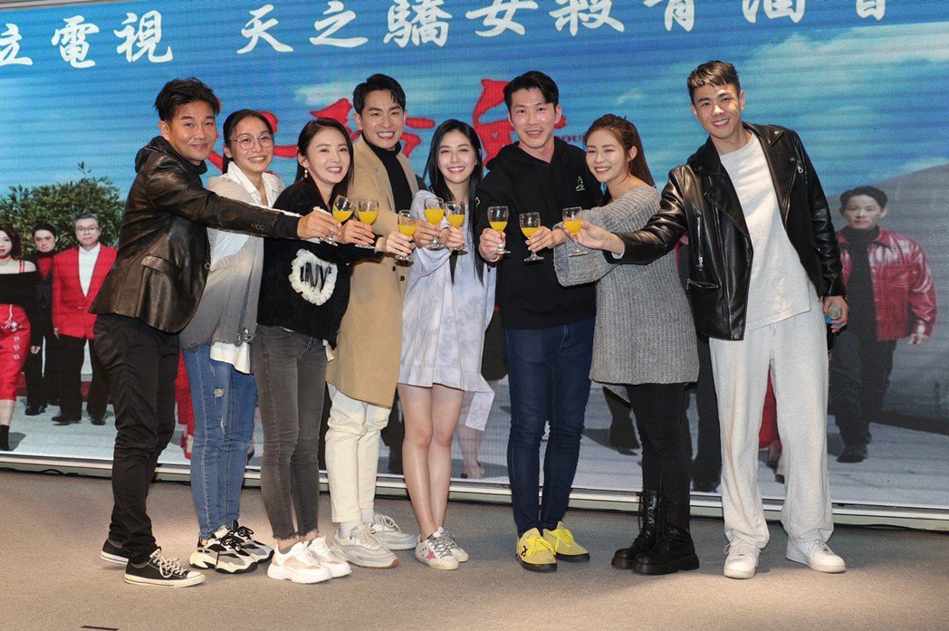 和大S同情节「骄女」星卉靠脸书找回失联30年初恋男友