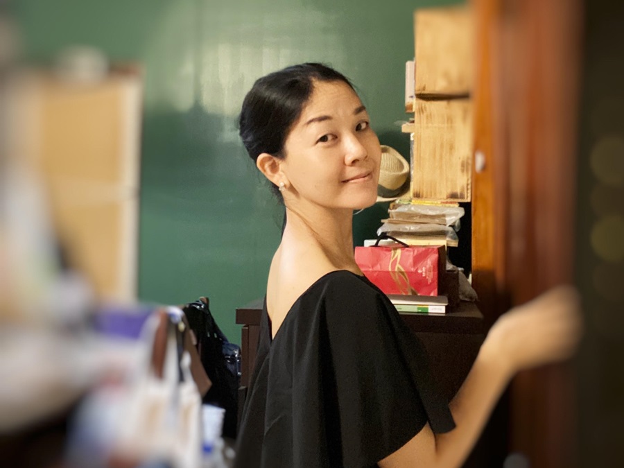 得乳癌后才发现那是心病。看似幸福，却不对劲，她成为了人间金智英