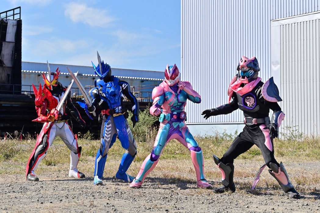 携手传递正义约定50年前田拳太郎吐假面骑士交棒心声