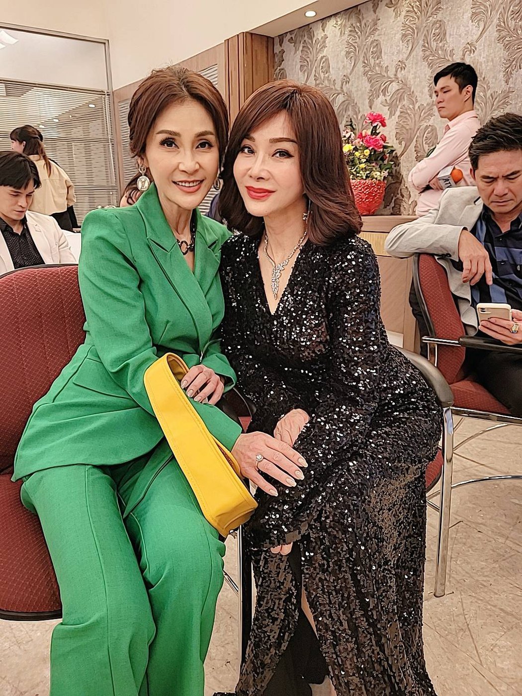 梁佑南回归「母子」变情妇一句梦话曝婚28年关系