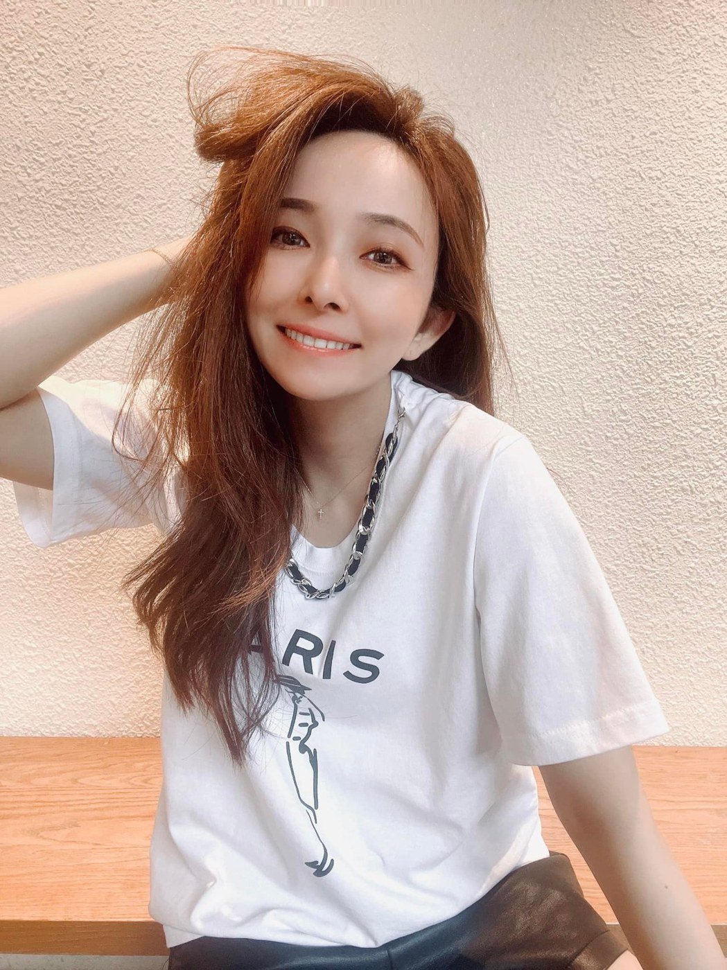 本土疫情升温爱纱曝疫苗接种进度「第三剂完成」打莫德纳