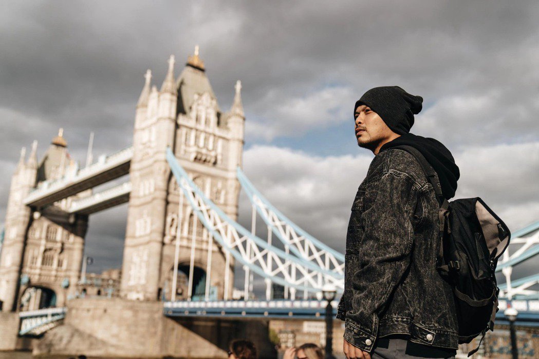 孤独者黄明志「消失的60亿」猜测原因得罪太多人