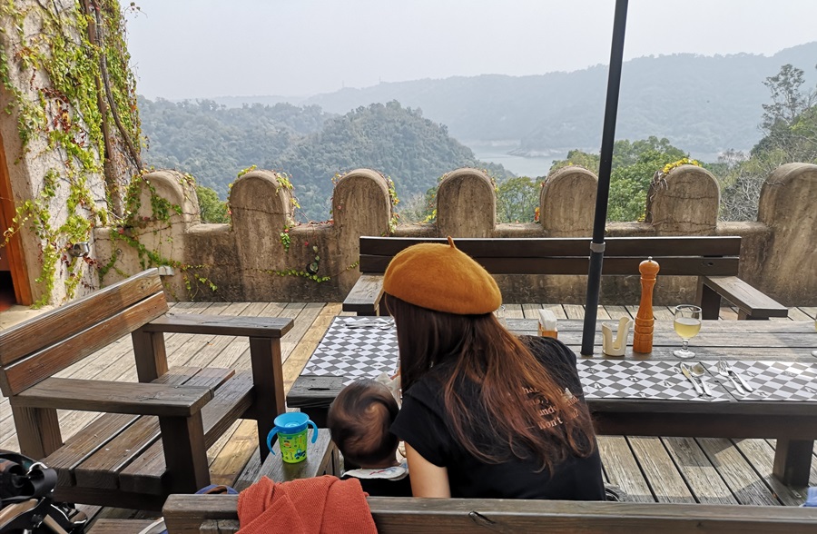 高敏儿妈妈的产后忧郁旅程：新手妈妈，你为何不快乐？