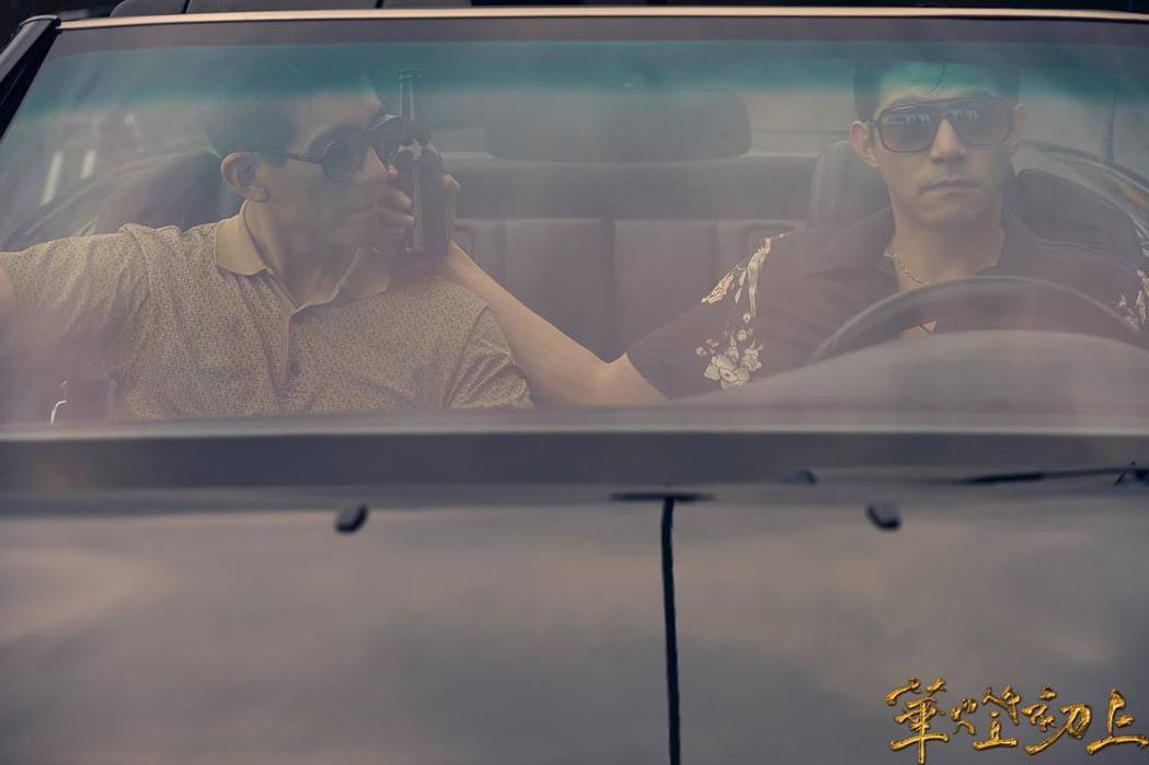 「华灯」修杰楷与王柏杰太养眼正宫贾静雯喊「成全你们」!