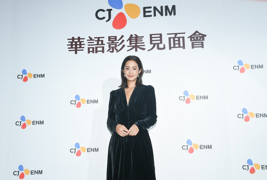 莫允雯靠这件事「打开」郑仁硕2小时「看透」欲罢不能