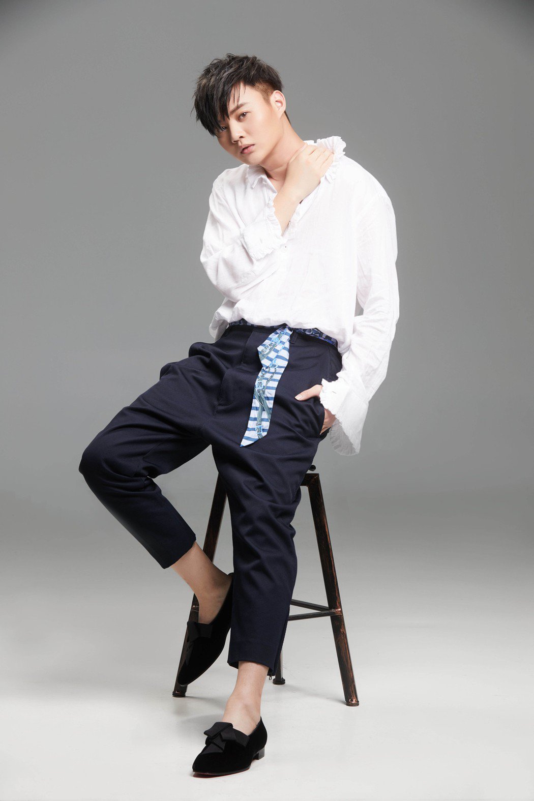 金曲歌王变音乐剧新同学许富凯见导演「戒慎恐惧」