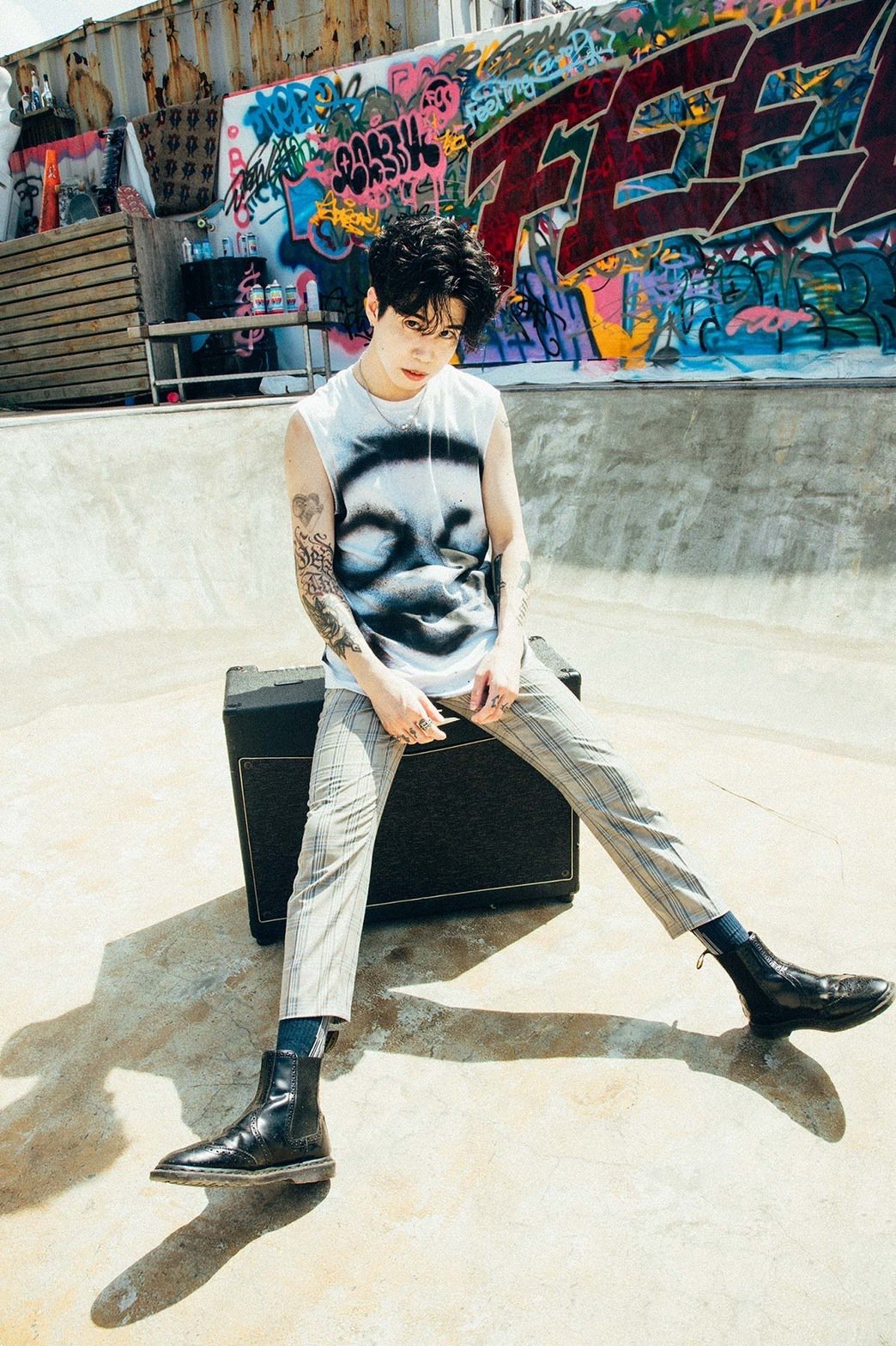 史上最骨感！娃娃脸男星发片露骨强调：是本人