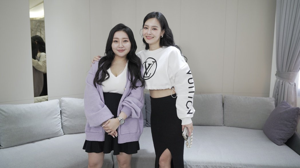 史上最狂豪宅开箱天后板妹买精品一律包色处理