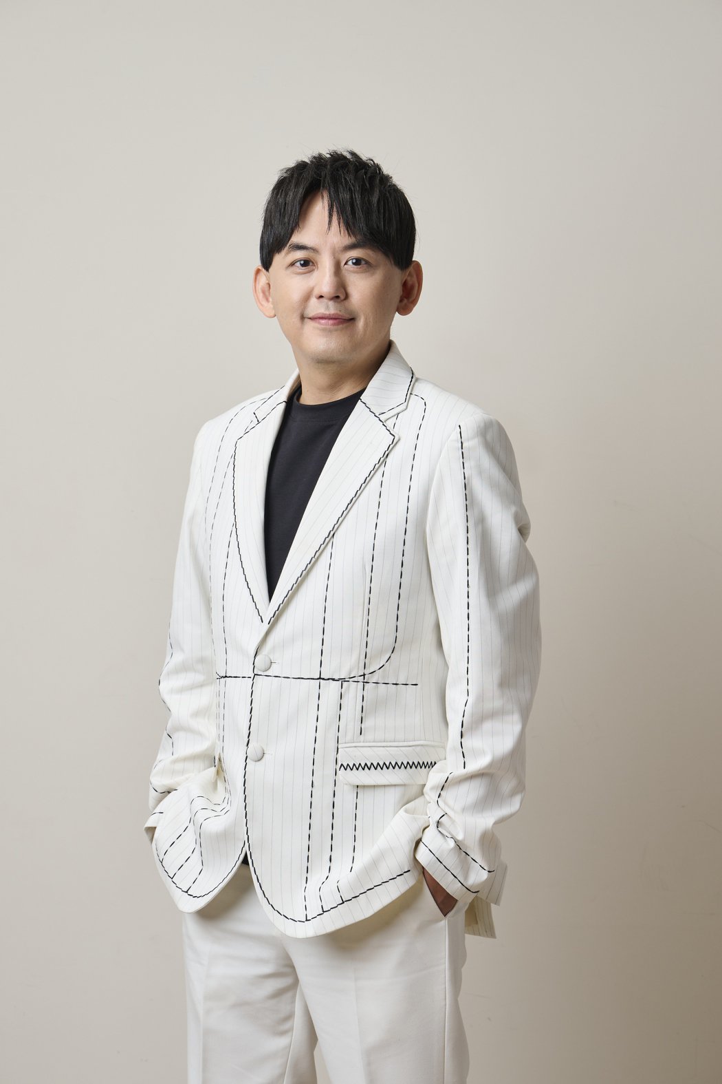 黄子佼6度接下桃园跨年主持住处不够大想再买新房