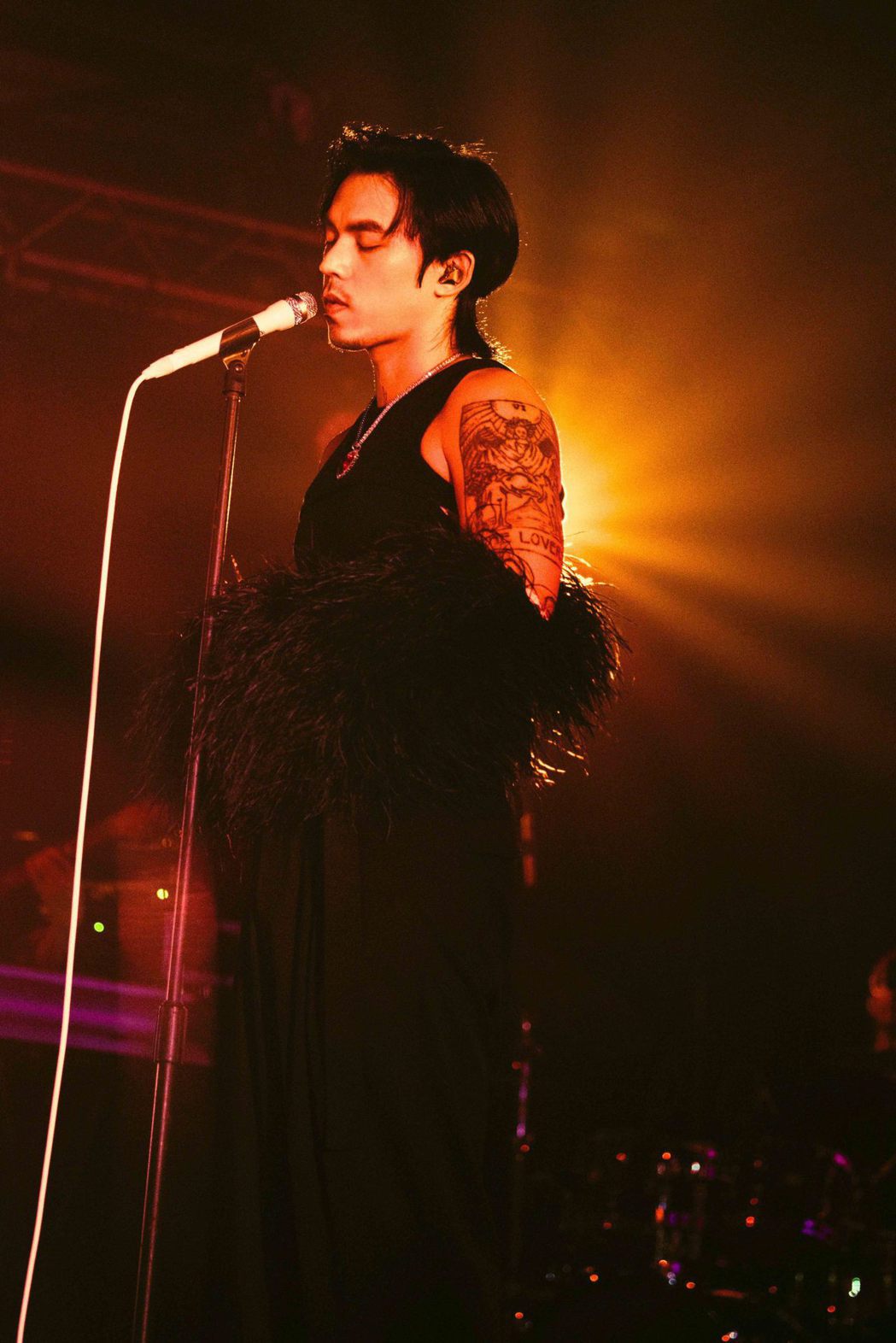 HUSH出柜开约歌迷放话「可以玩玩具」