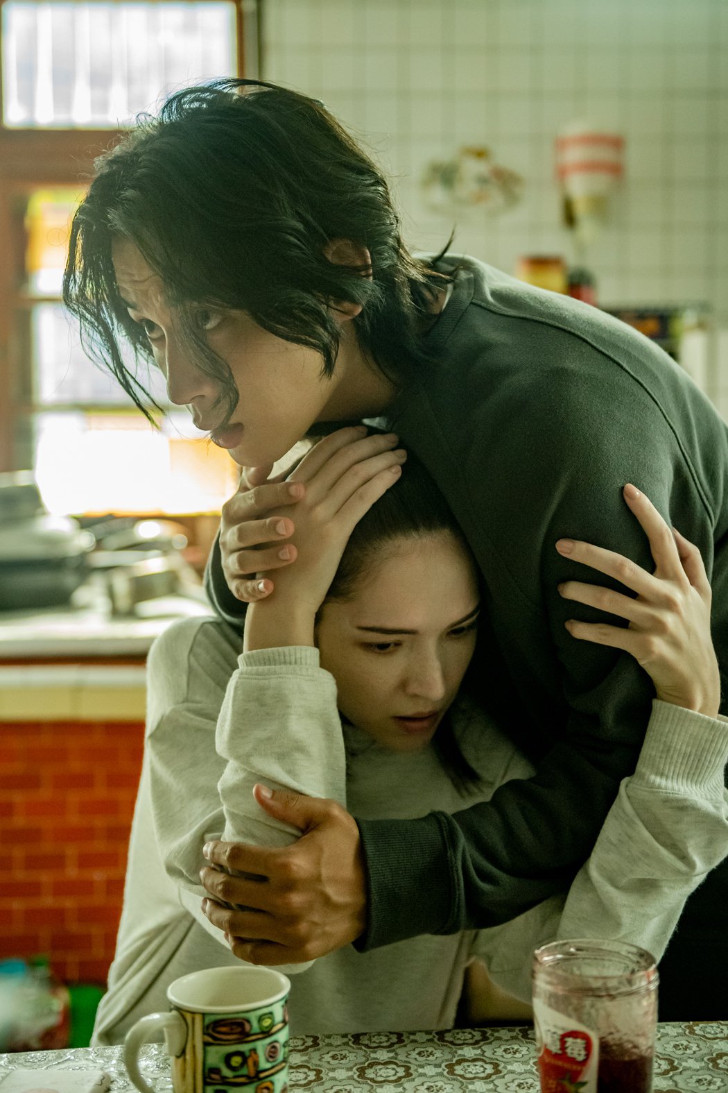 吴慷仁硬上太变态网喊「拳头硬了」导演气炸边剪边骂