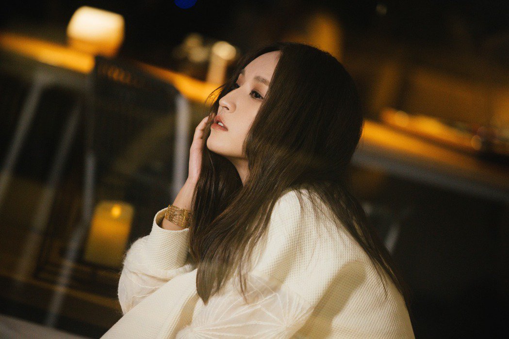 不怕阿信跟玛莎法兰松口接受女女恋