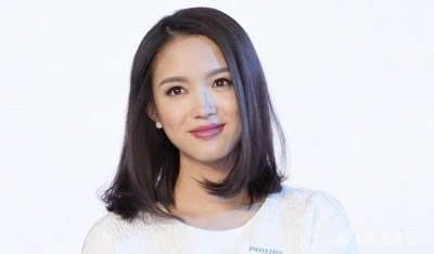 别人都在说她身材 其实张梓琳的皮肤更该学