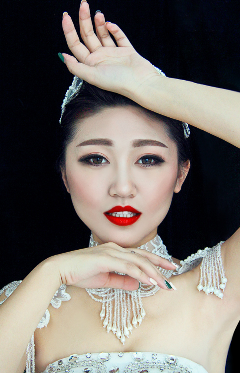 女王新娘妆