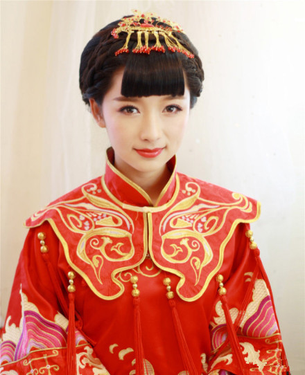 中式婚礼之新娘发型，端庄典雅，超级美！！
