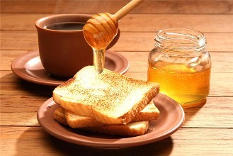 孕中期能吃什么零食好？孕妇可以喝蜂蜜水吗？孕期可不可以喝蜂蜜水