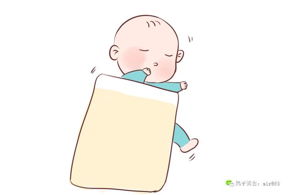 宝宝睡觉蹬被子未必是因为热,还有可能是疾病导致