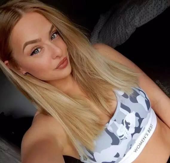 平胸必看！女生能把胸练大吗？想要胸变大你需要这