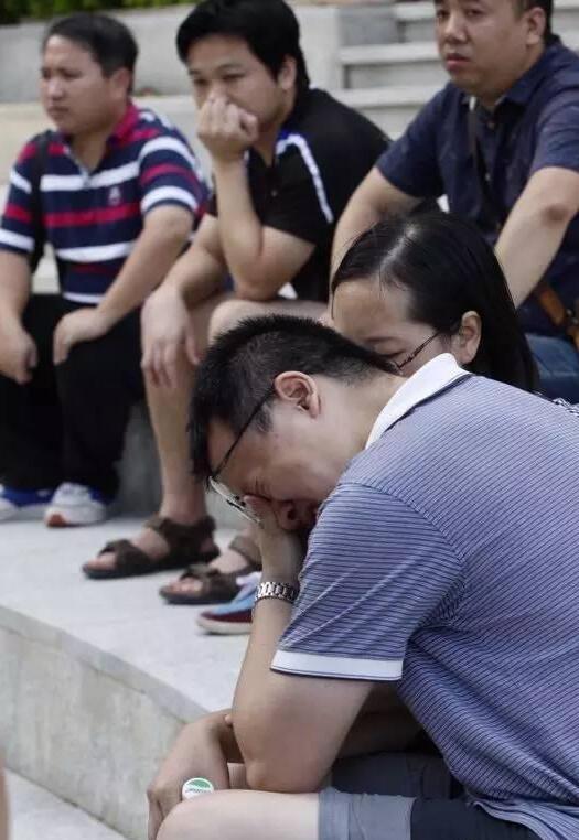 深圳女童陪父母看房坠楼2 深圳女童陪父母看房坠楼 安全责任谁来担