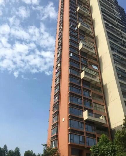 深圳女童陪父母看房坠楼3 深圳女童陪父母看房坠楼 安全责任谁来担