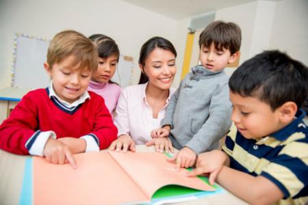 如何给孩子换幼儿园？让孩子接受新幼儿园的最佳方法