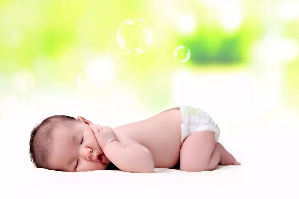 孩子睡觉时经常张嘴呼吸 真的不好吗?