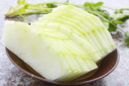 宝宝湿气重吃什么好 孩子体内湿气重饮食调理食谱大全