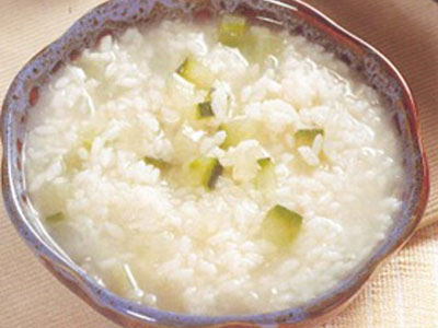 宝宝湿气重吃什么好 孩子体内湿气重饮食调理食谱大全