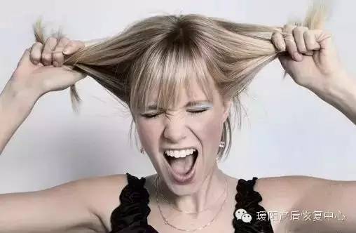 产后大把掉发？专家给出辣妈产后脱发烦恼的方法