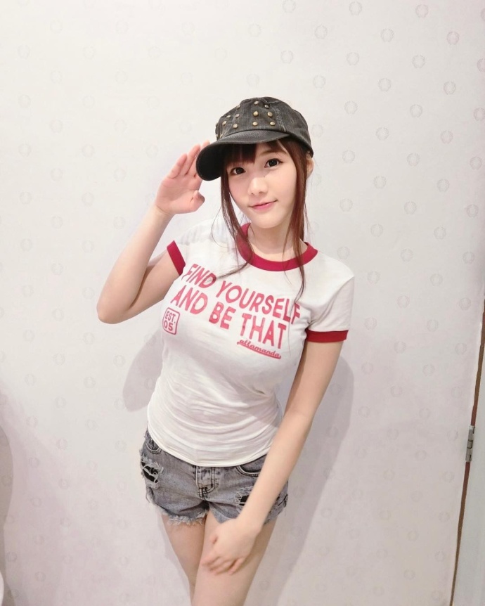 说起哀嚎，我只服棒糖妹！ ​​​​